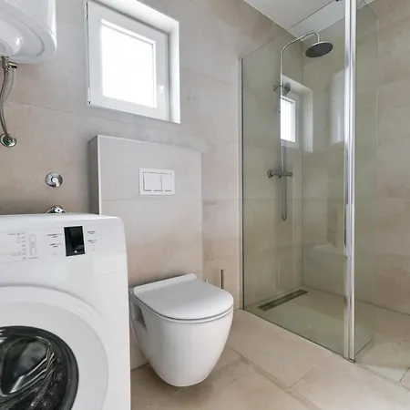 아파트 Adriaticexplorer Sunset Villas With Private Jacuzzy 프리블라카